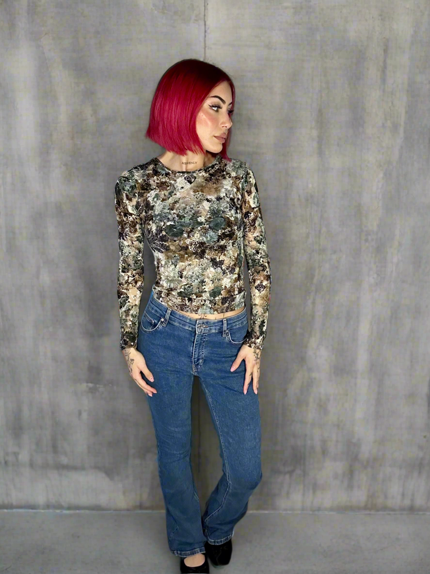 Long sleeve mesh top